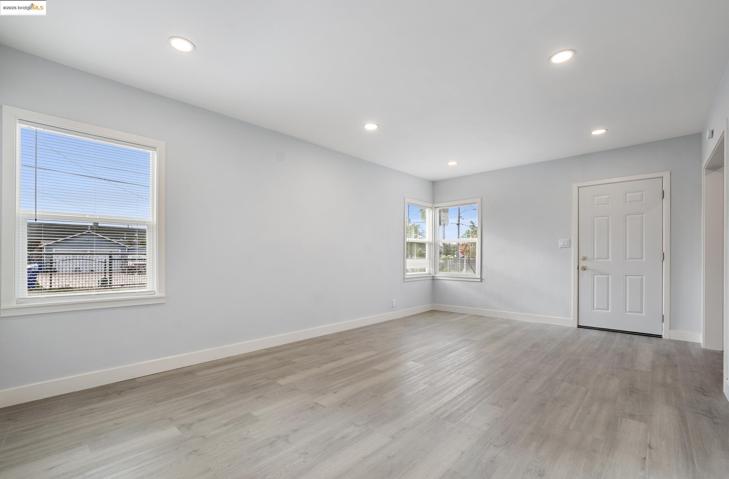 Detail Gallery Image 11 of 40 For 9028 a St, Oakland,  CA 94603 - – Beds | – Baths