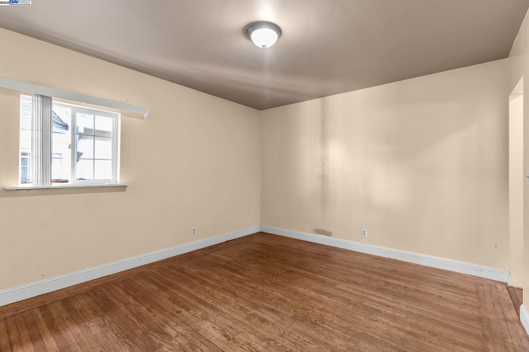 Detail Gallery Image 19 of 42 For 2825 Marlborough Avenue, Redwood City,  CA 94063 - 2 Beds | 1 Baths