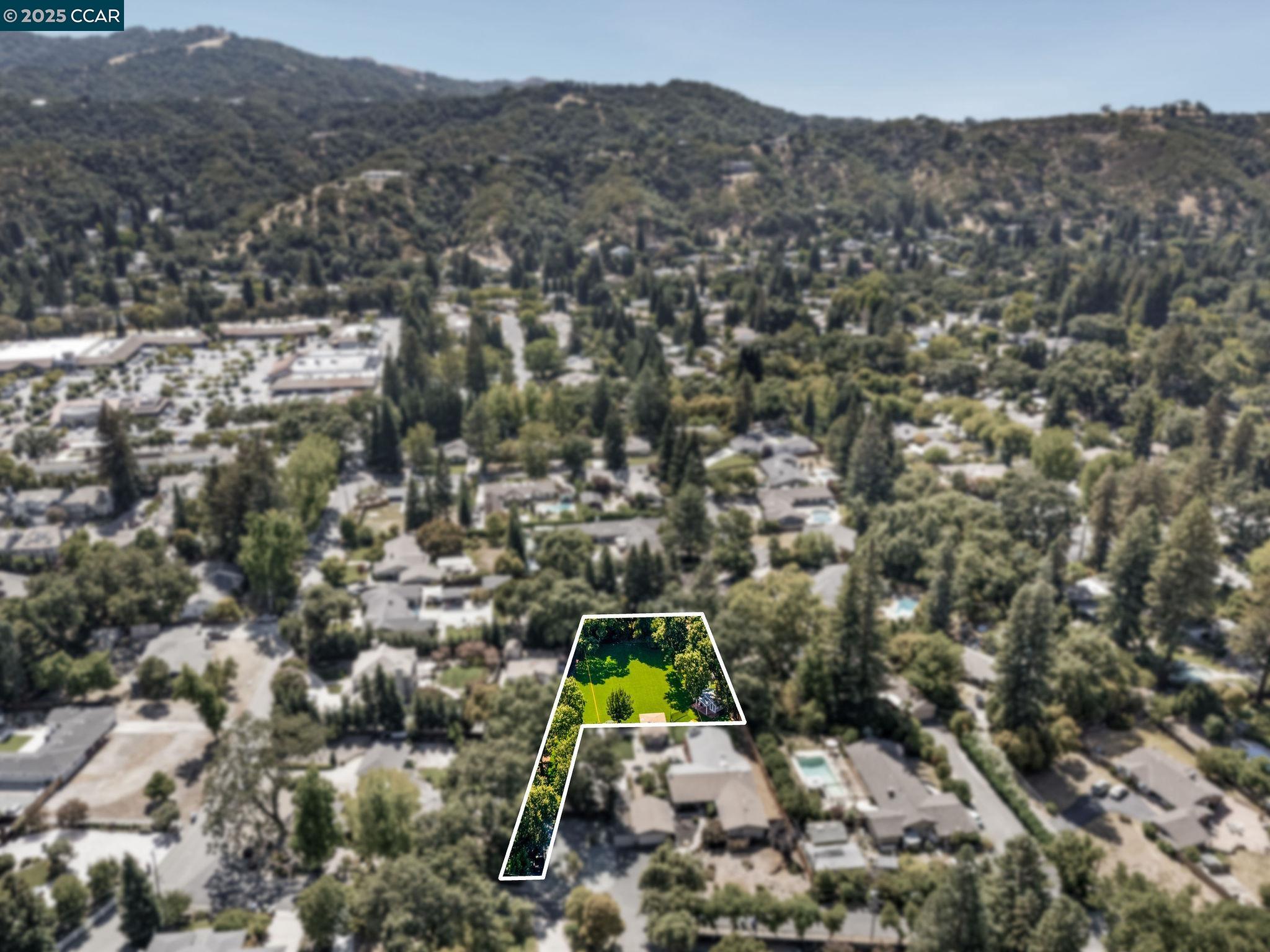 Detail Gallery Image 4 of 8 For 81 N Jackson Way, Alamo,  CA 94507 - – Beds | – Baths