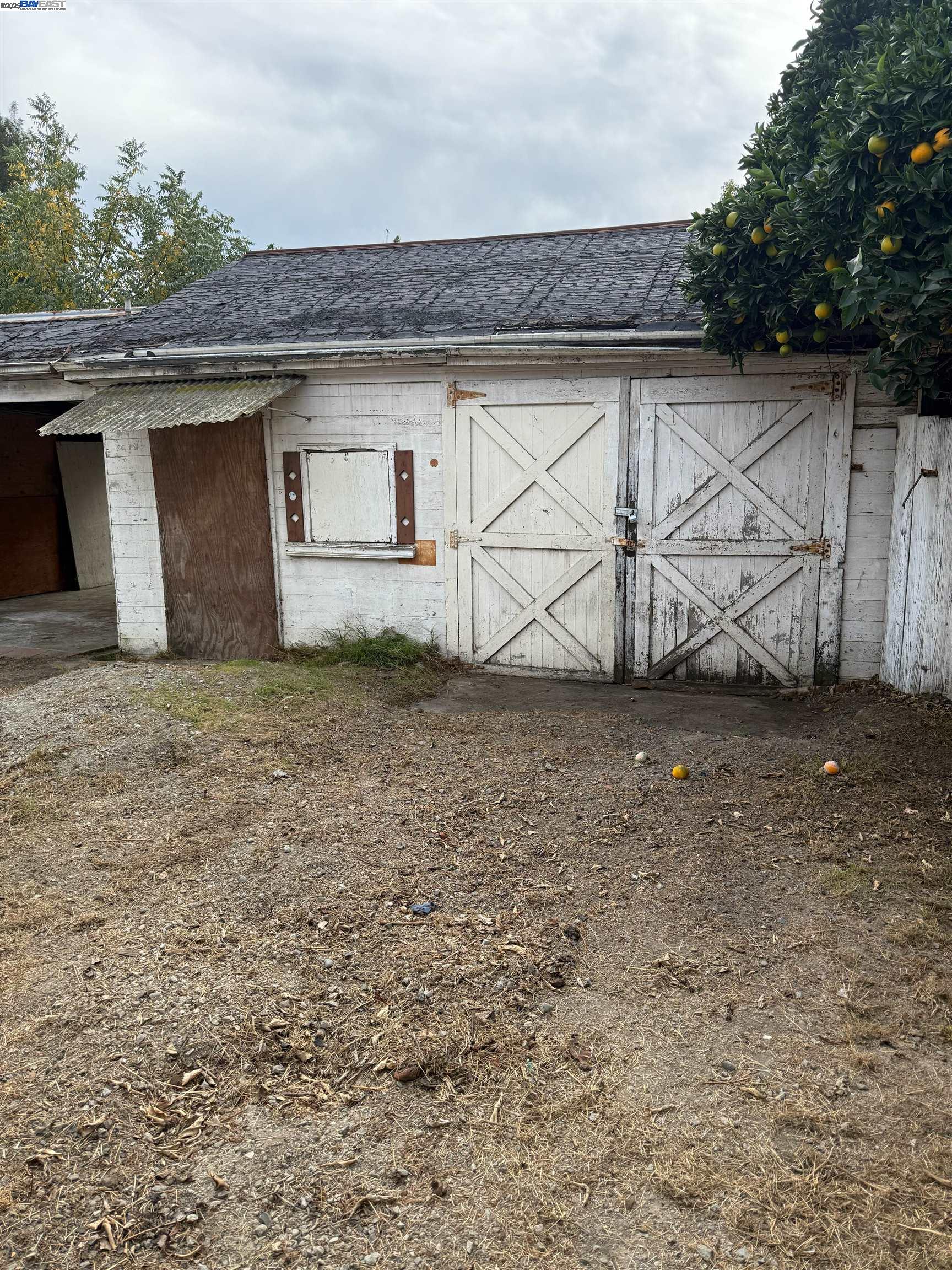 Detail Gallery Image 12 of 15 For 37519 Fremont Blvd, Fremont,  CA 94536 - 2 Beds | 1 Baths