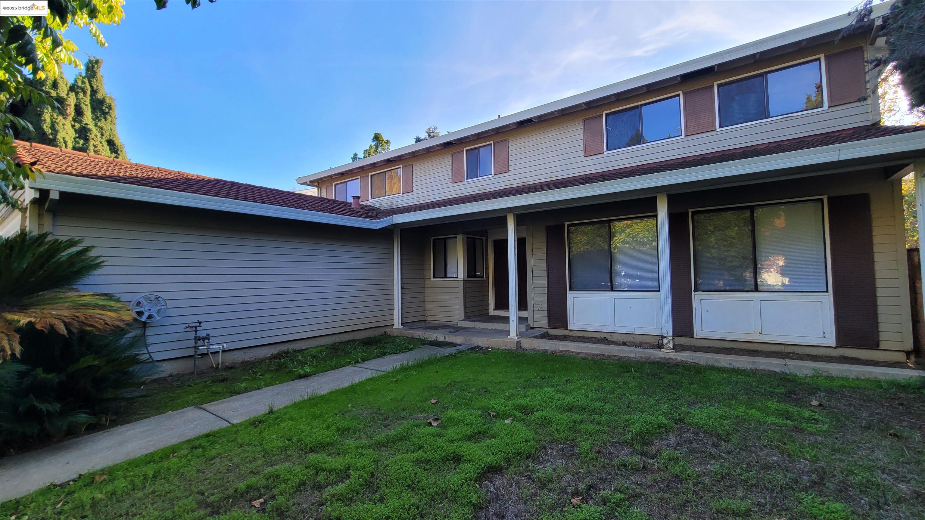 Front Image Thumbnail for EB41117285