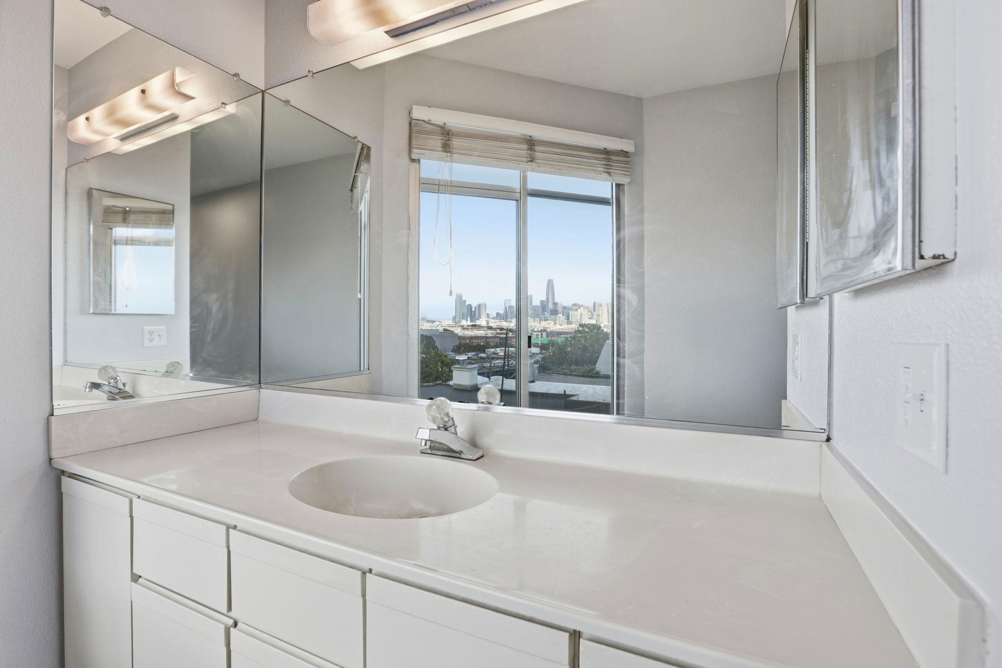 Detail Gallery Image 22 of 57 For 450 San Bruno Ave #2,  San Francisco,  CA 94110 - 3 Beds | 3 Baths