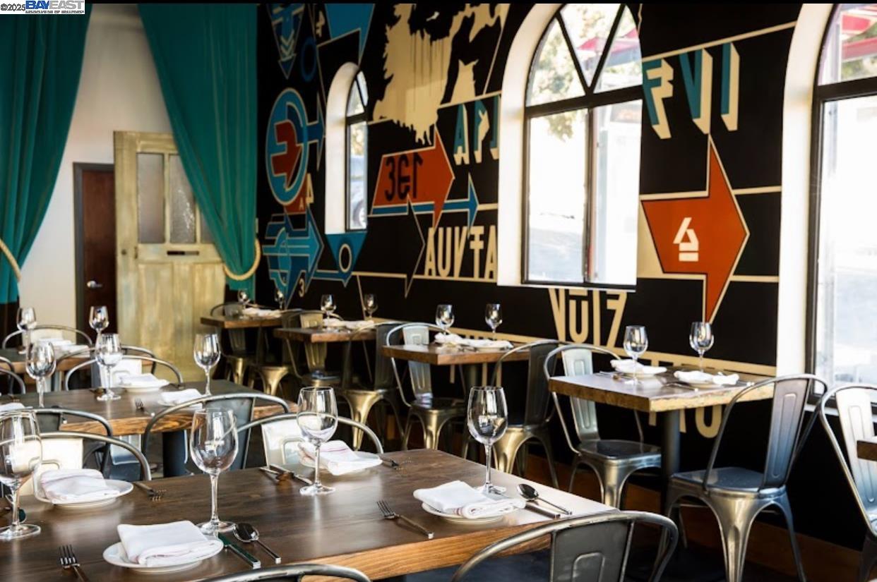 Detail Gallery Image 28 of 46 For 450 San Bruno Ave #2,  San Francisco,  CA 94110 - 3 Beds | 3 Baths