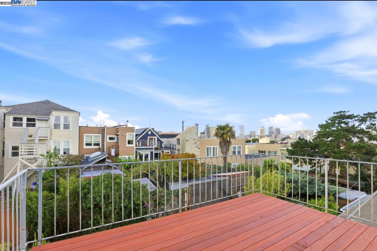 Detail Gallery Image 45 of 57 For 450 San Bruno Ave #2,  San Francisco,  CA 94110 - 3 Beds | 3 Baths