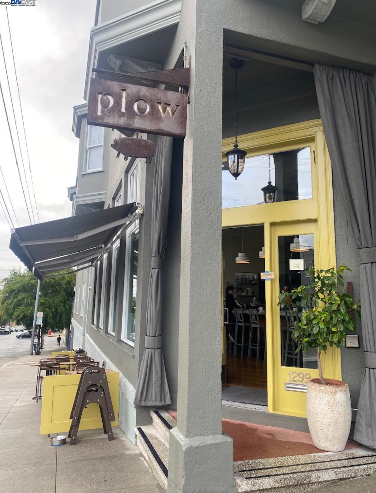 Detail Gallery Image 52 of 57 For 450 San Bruno Ave #2,  San Francisco,  CA 94110 - 3 Beds | 3 Baths