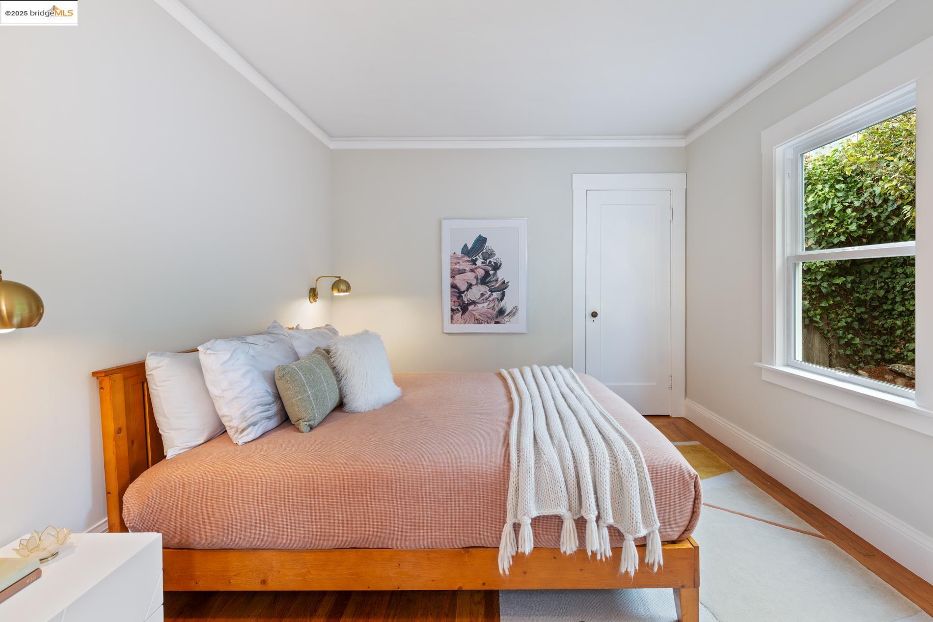 Detail Gallery Image 20 of 60 For 589 San Luis Rd., Berkeley,  CA 94707-1723 - 4 Beds | 2 Baths