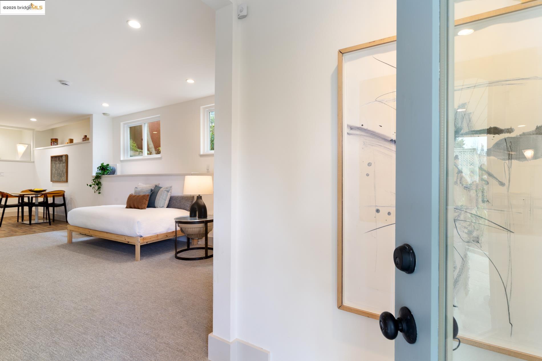 Detail Gallery Image 25 of 60 For 589 San Luis Rd., Berkeley,  CA 94707-1723 - 4 Beds | 2 Baths