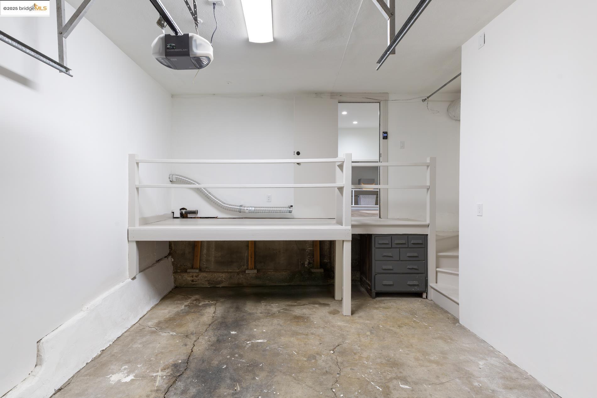 Detail Gallery Image 35 of 60 For 589 San Luis Rd., Berkeley,  CA 94707-1723 - 4 Beds | 2 Baths