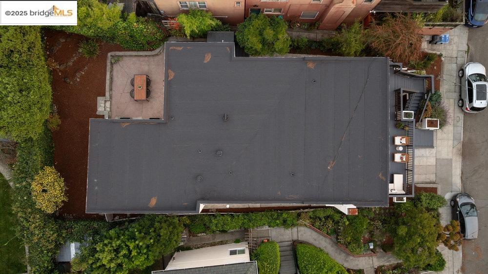 Detail Gallery Image 49 of 60 For 589 San Luis Rd., Berkeley,  CA 94707-1723 - 4 Beds | 2 Baths