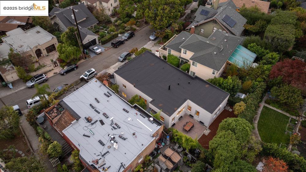 Detail Gallery Image 51 of 60 For 589 San Luis Rd., Berkeley,  CA 94707-1723 - 4 Beds | 2 Baths