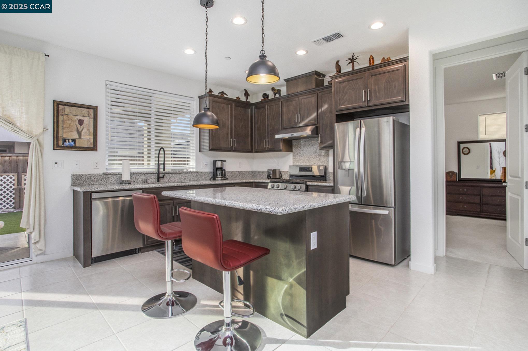 Detail Gallery Image 11 of 25 For 2383 Front Porch Lane, Rio Vista,  CA 94571 - 2 Beds | 2 Baths