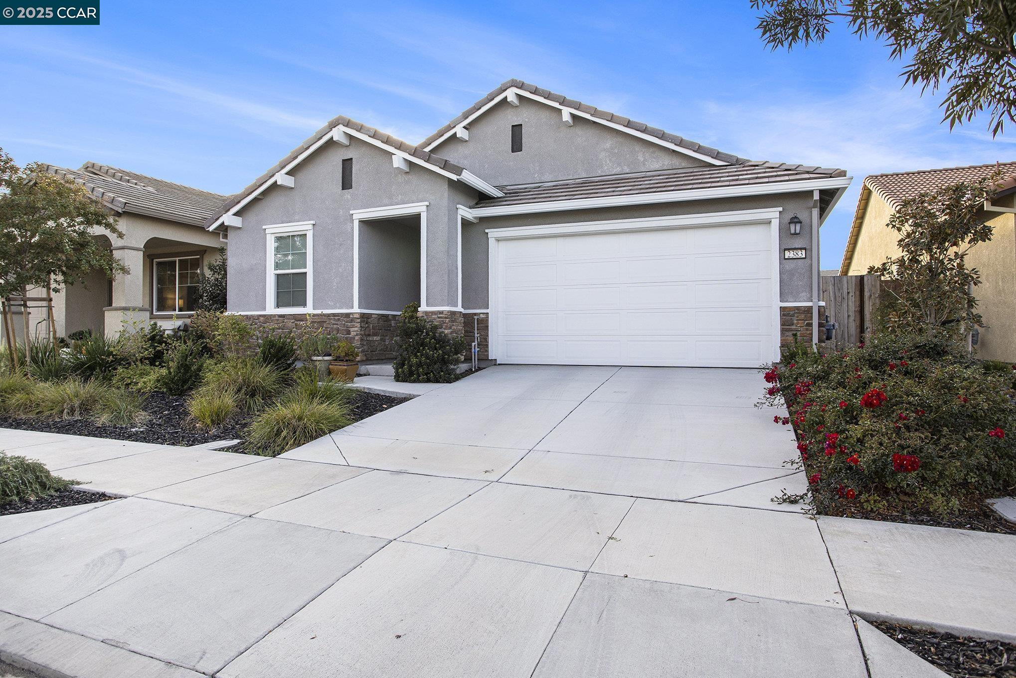 Detail Gallery Image 3 of 25 For 2383 Front Porch Lane, Rio Vista,  CA 94571 - 2 Beds | 2 Baths