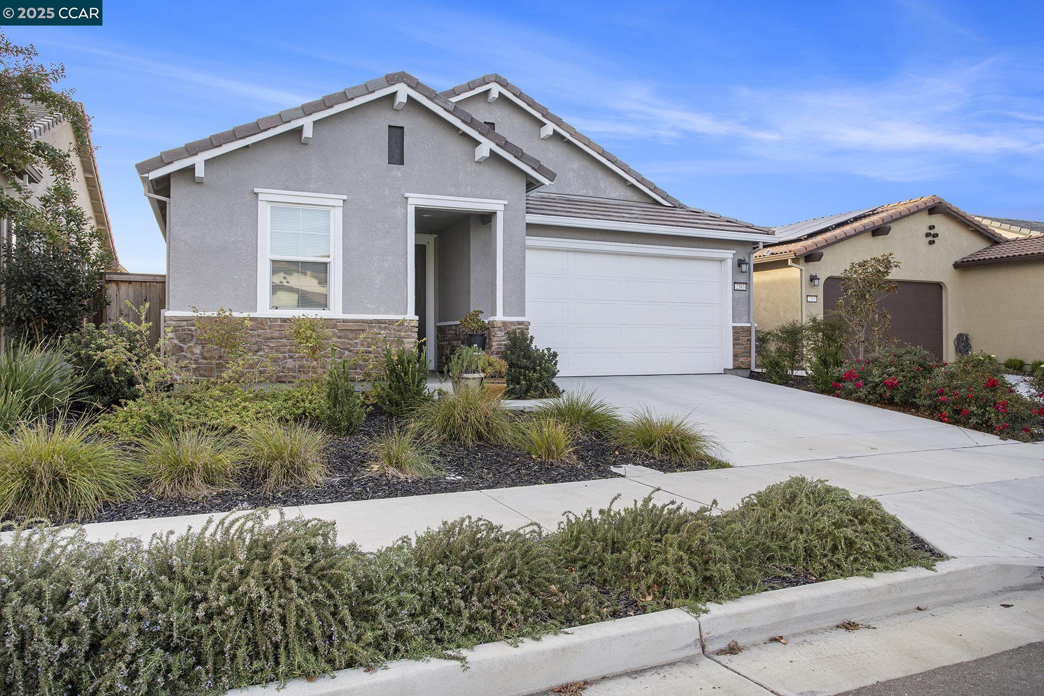 Detail Gallery Image 5 of 25 For 2383 Front Porch Lane, Rio Vista,  CA 94571 - 2 Beds | 2 Baths
