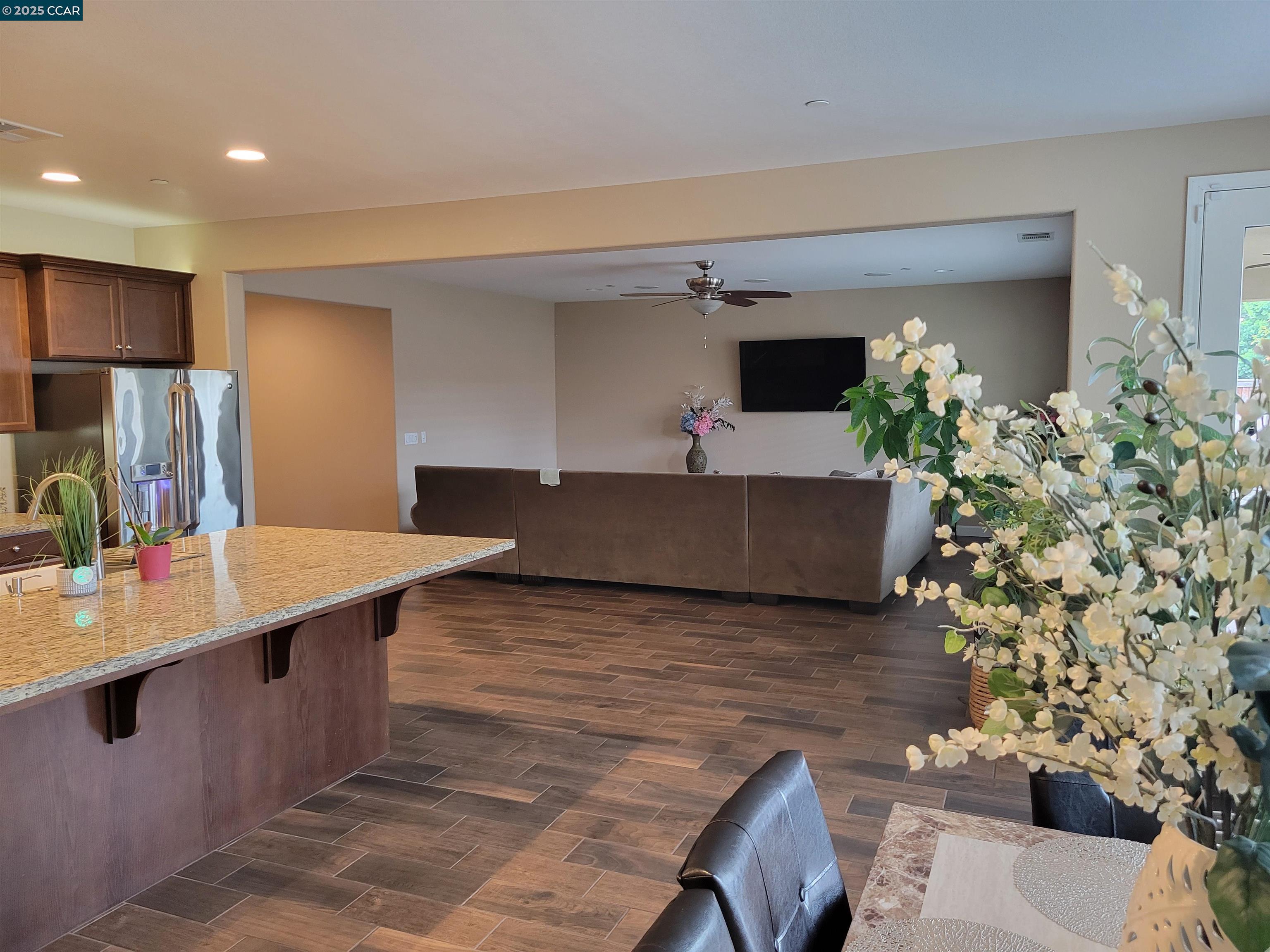 Detail Gallery Image 6 of 23 For 1367 Bellerose Ct, Brentwood,  CA 94513 - 4 Beds | 2/1 Baths