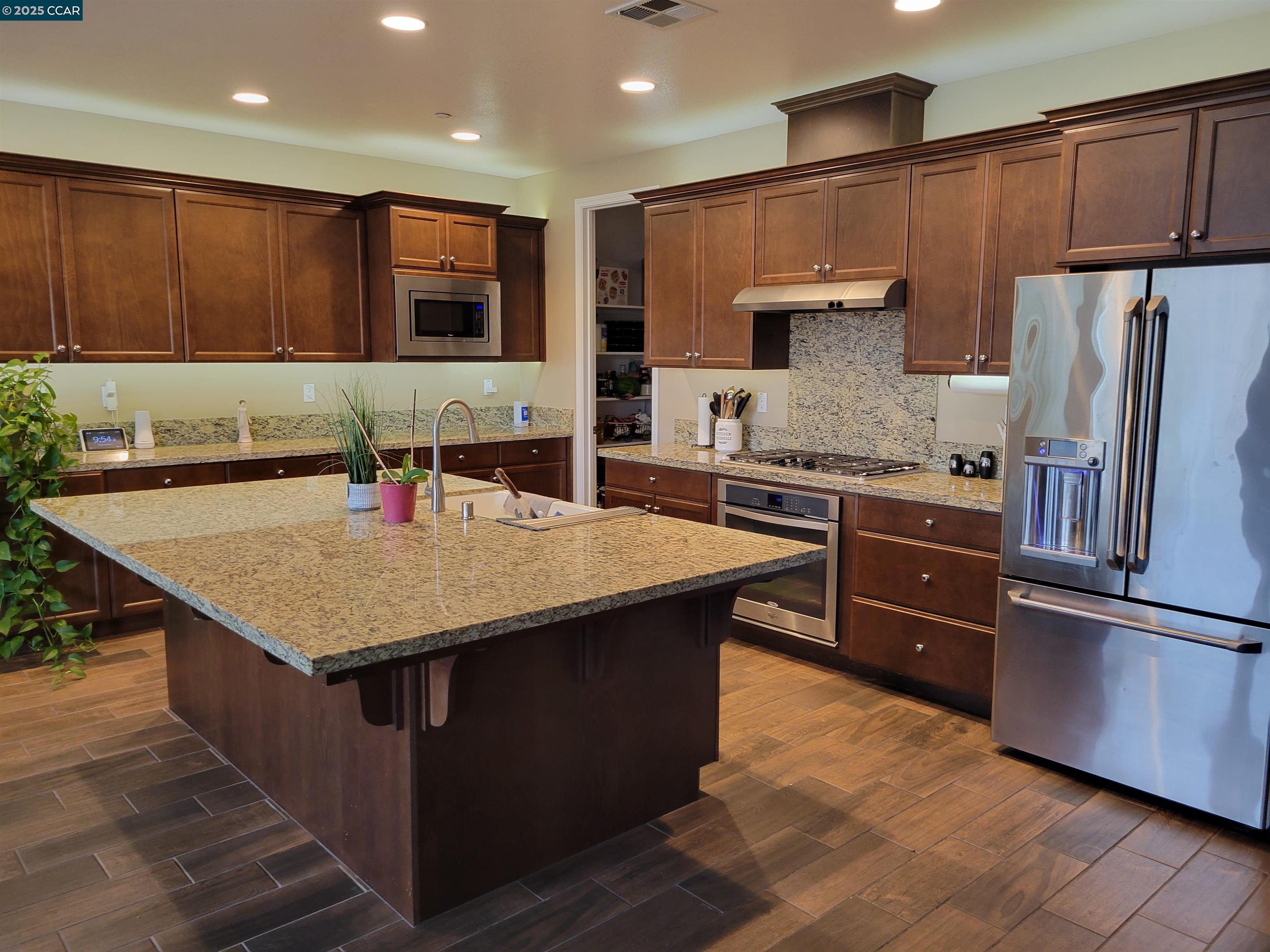 Detail Gallery Image 7 of 23 For 1367 Bellerose Ct, Brentwood,  CA 94513 - 4 Beds | 2/1 Baths