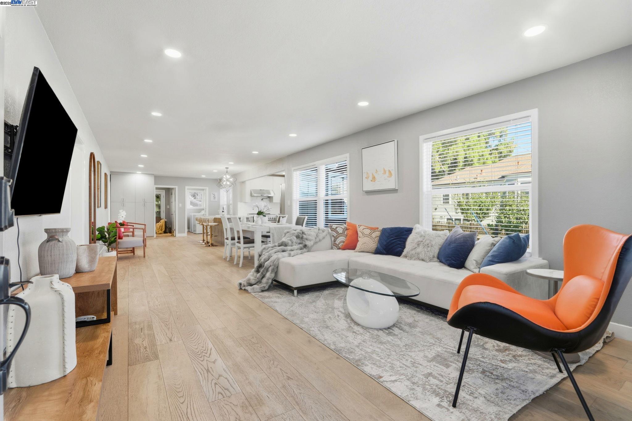 Detail Gallery Image 10 of 50 For 37286 3rd St, Fremont,  CA 94536 - 4 Beds | 3 Baths