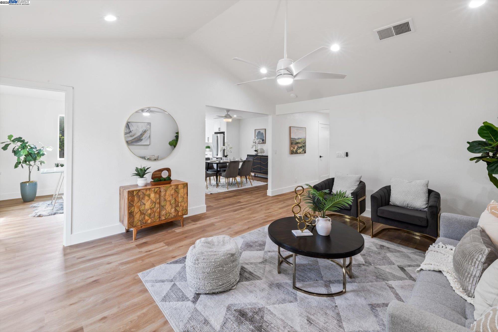 Detail Gallery Image 10 of 57 For 109 Bellflower Ct, Hercules,  CA 94547 - 3 Beds | 2 Baths