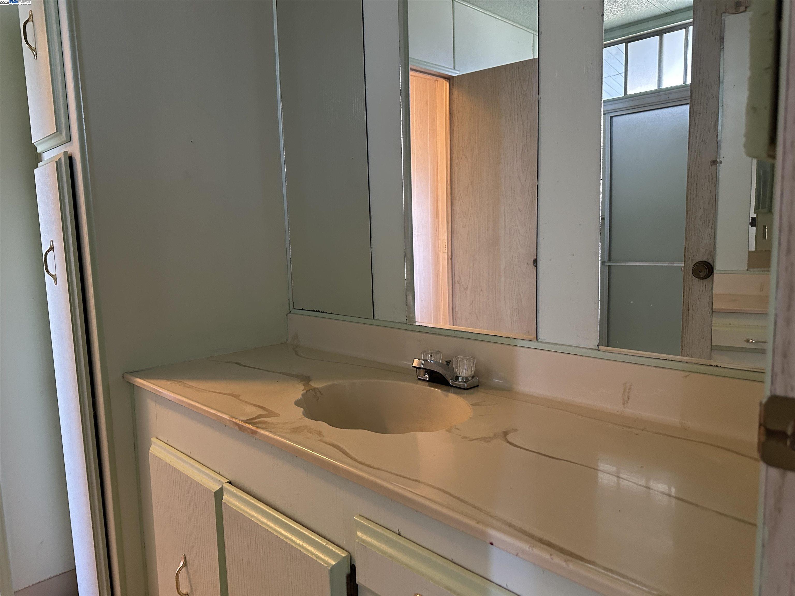 Detail Gallery Image 25 of 46 For 35 Eagle Green, Fremont,  CA 94538 - 2 Beds | 2 Baths