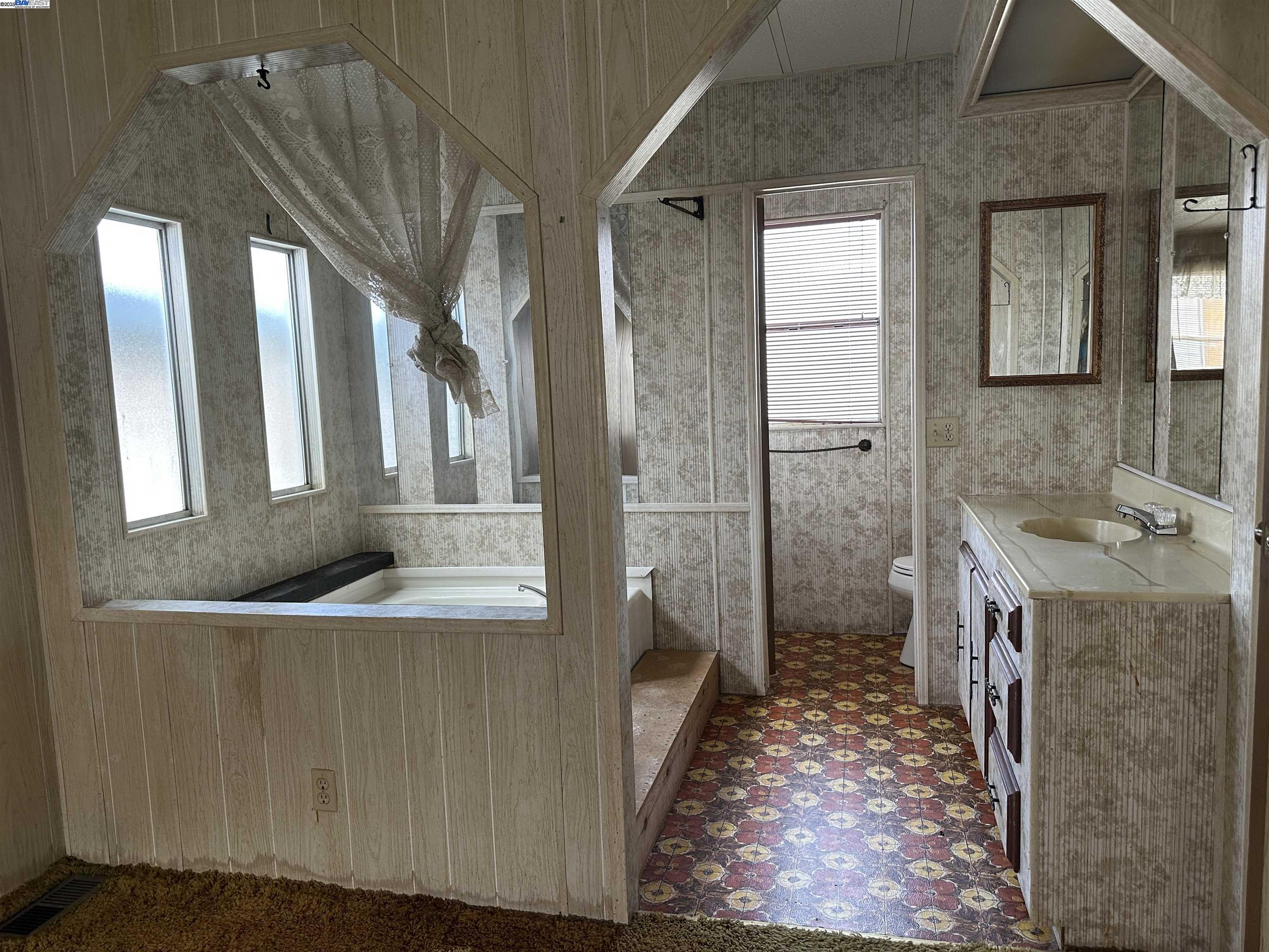 Detail Gallery Image 29 of 46 For 35 Eagle Green, Fremont,  CA 94538 - 2 Beds | 2 Baths