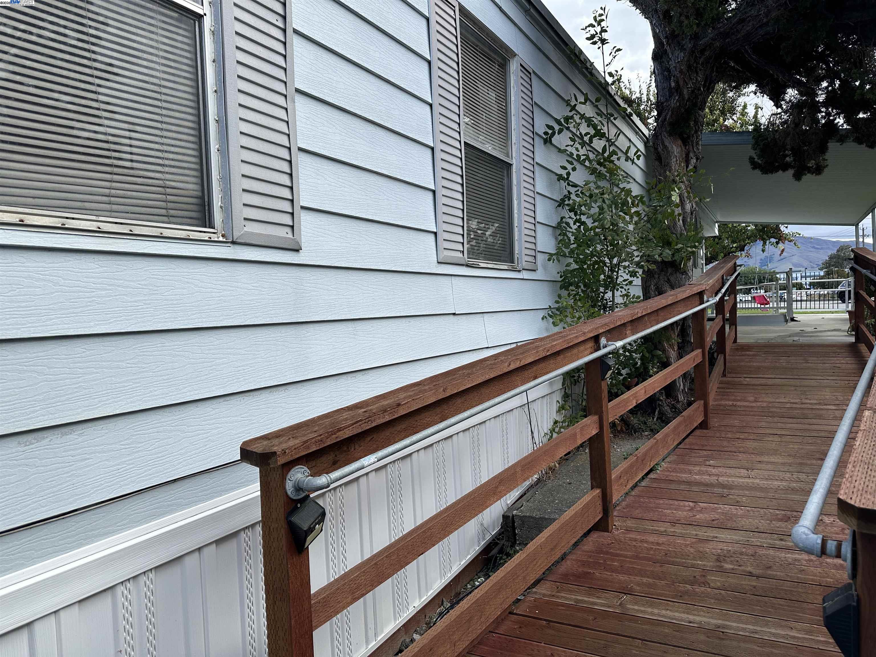 Detail Gallery Image 4 of 46 For 35 Eagle Green, Fremont,  CA 94538 - 2 Beds | 2 Baths