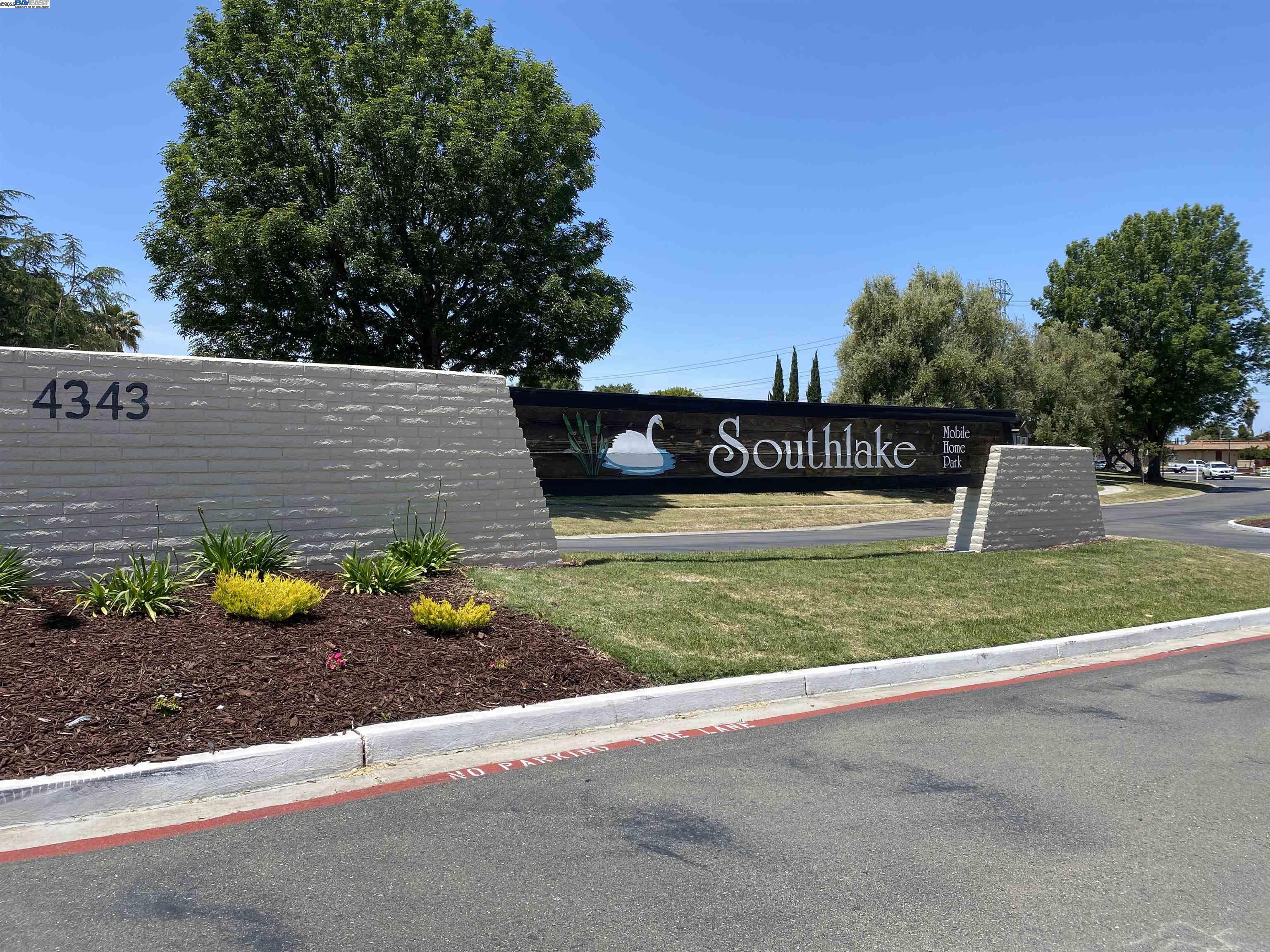 Detail Gallery Image 36 of 46 For 35 Eagle Green, Fremont,  CA 94538 - 2 Beds | 2 Baths