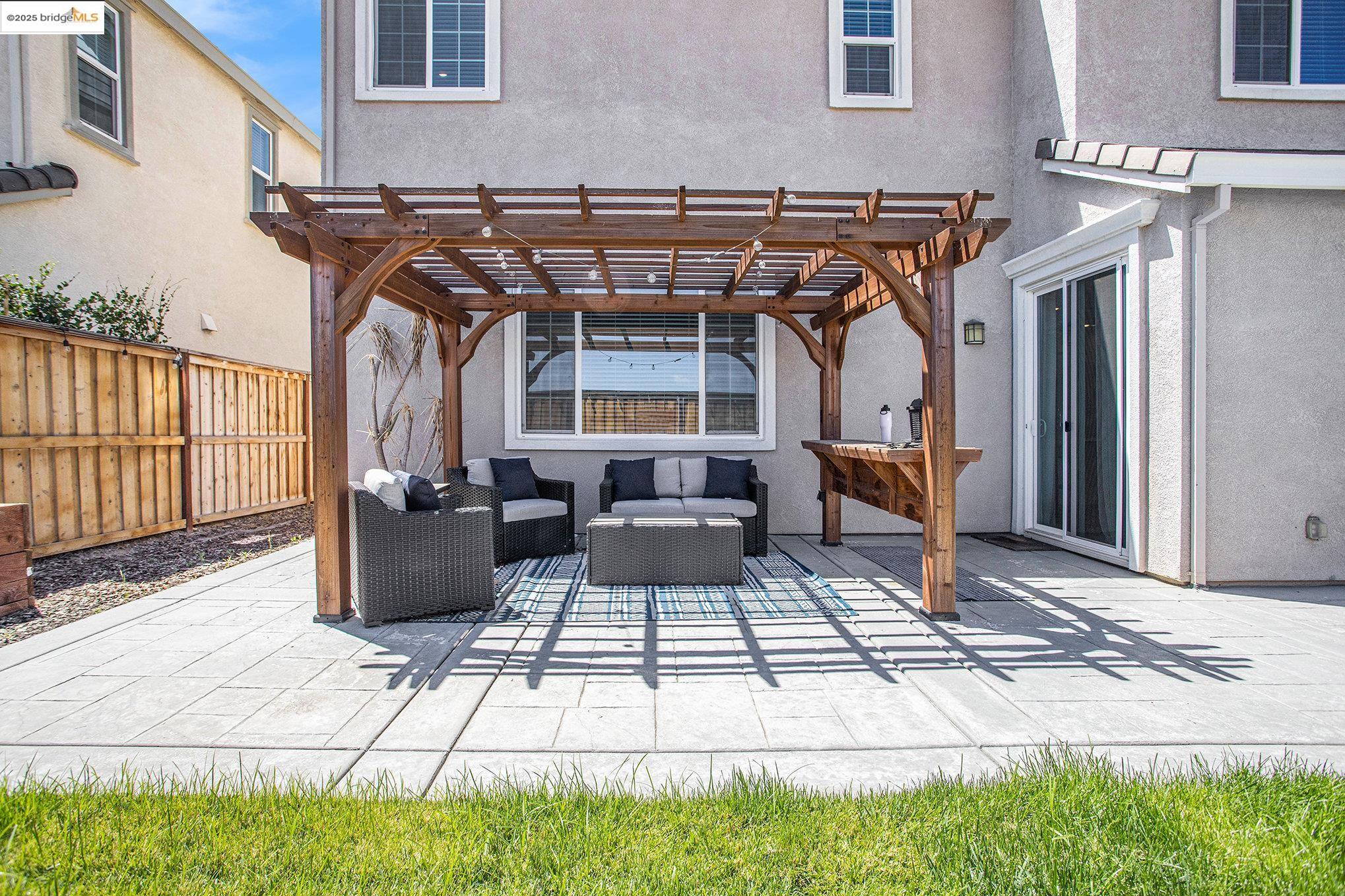 Detail Gallery Image 23 of 33 For 6476 Dan Havicus Dr, Tracy,  CA 95377 - 4 Beds | 3 Baths