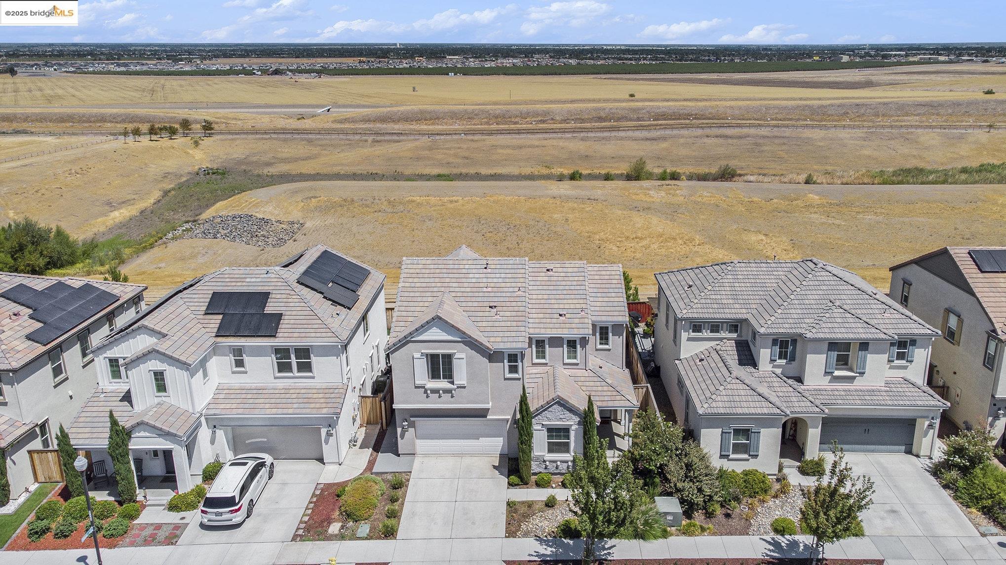 Detail Gallery Image 30 of 33 For 6476 Dan Havicus Dr, Tracy,  CA 95377 - 4 Beds | 3 Baths