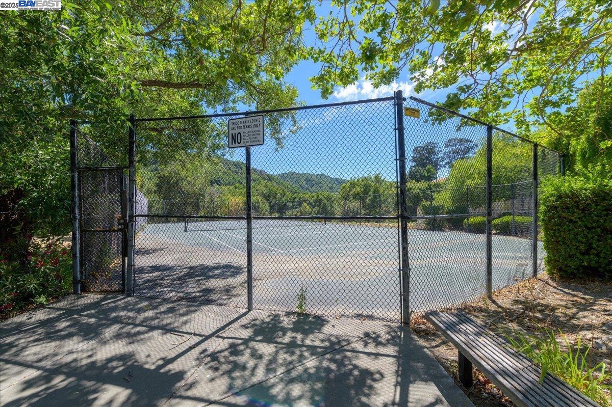 Detail Gallery Image 32 of 32 For 7875 Canyon Meadow Cir #C,  Pleasanton,  CA 94588 - 2 Beds | 2 Baths