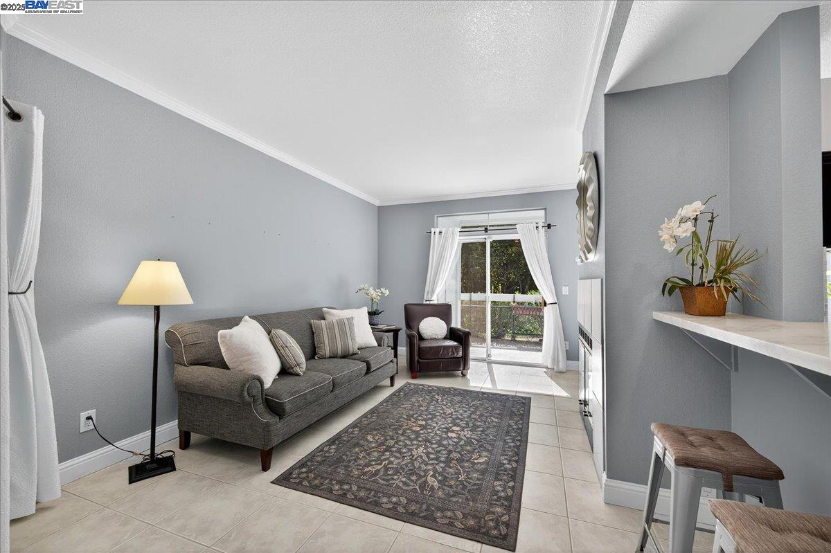 Detail Gallery Image 7 of 32 For 7875 Canyon Meadow Cir #C,  Pleasanton,  CA 94588 - 2 Beds | 2 Baths