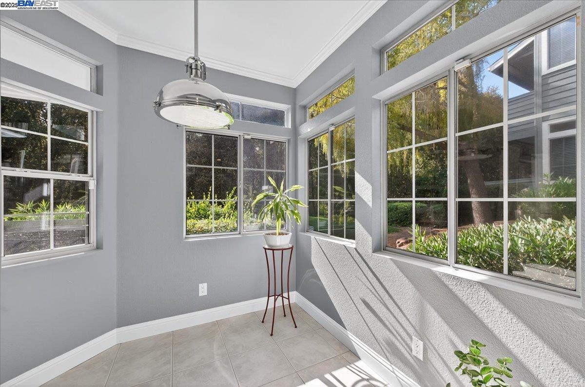 Detail Gallery Image 10 of 32 For 7875 Canyon Meadow Cir #C,  Pleasanton,  CA 94588 - 2 Beds | 2 Baths