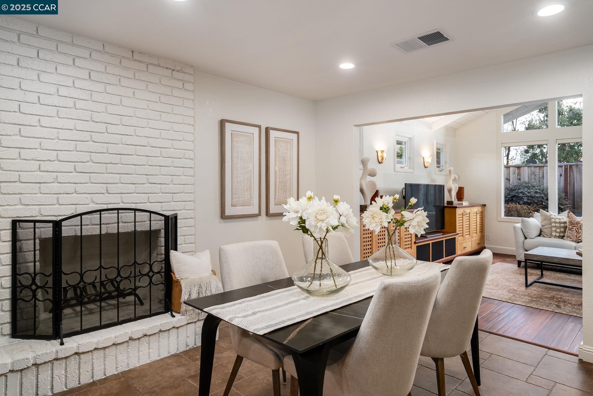 Detail Gallery Image 12 of 38 For 2828 Aptos Way, San Ramon,  CA 94583 - 4 Beds | 2 Baths