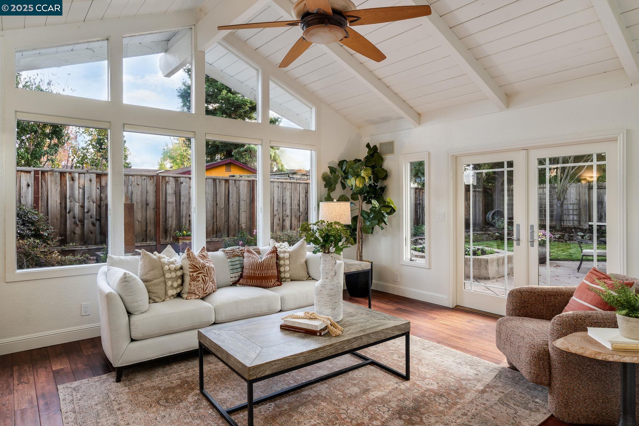 Detail Gallery Image 13 of 38 For 2828 Aptos Way, San Ramon,  CA 94583 - 4 Beds | 2 Baths