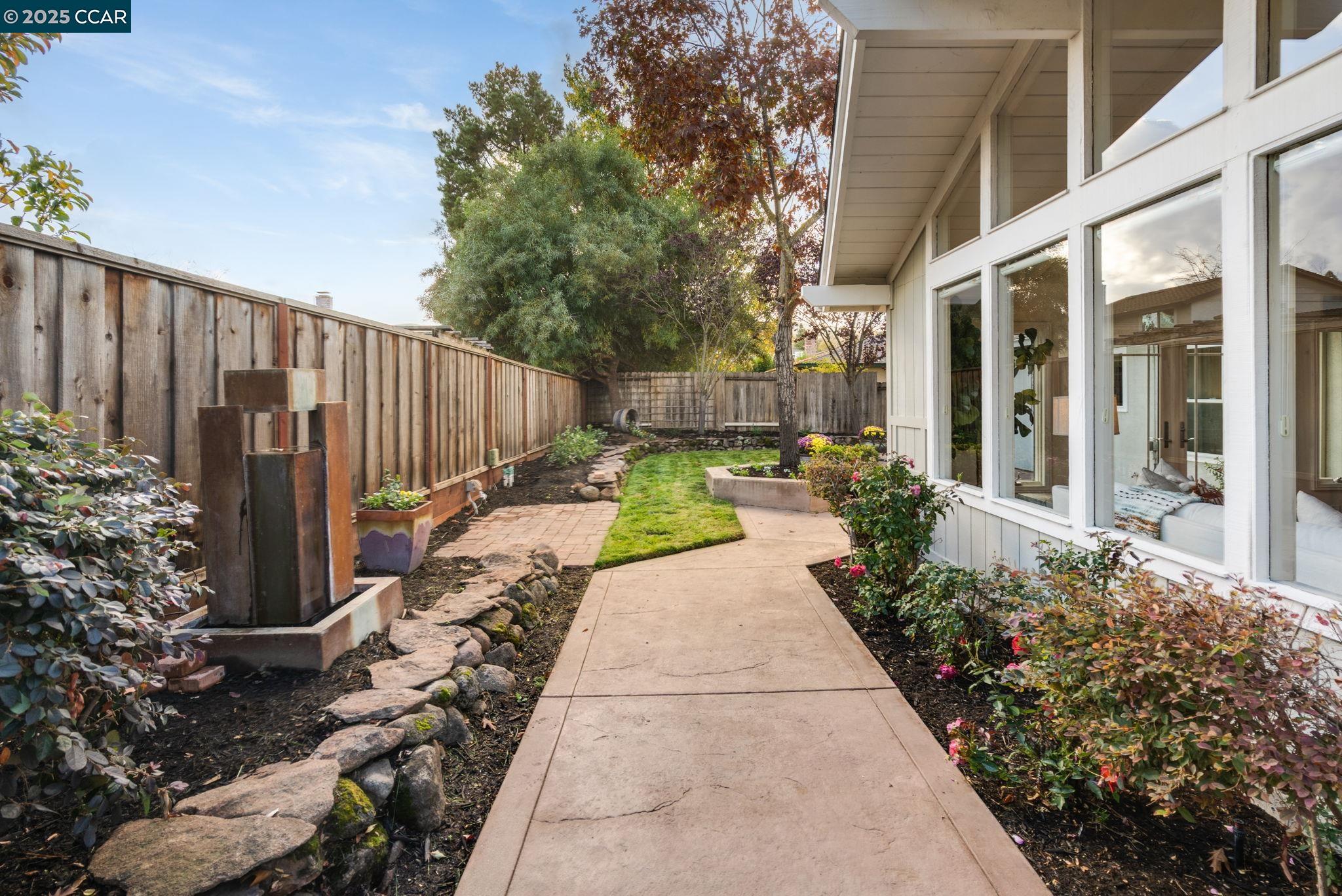 Detail Gallery Image 31 of 38 For 2828 Aptos Way, San Ramon,  CA 94583 - 4 Beds | 2 Baths