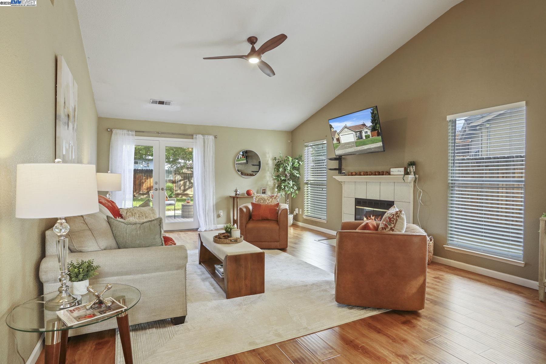 Detail Gallery Image 6 of 40 For 925 Gotland Ct, Tracy,  CA 95376 - 3 Beds | 2 Baths