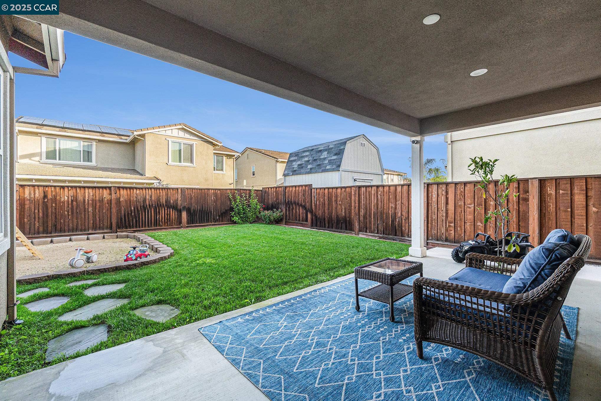 Detail Gallery Image 31 of 45 For 208 Littleton St, Oakley,  CA 94561 - 5 Beds | 4 Baths