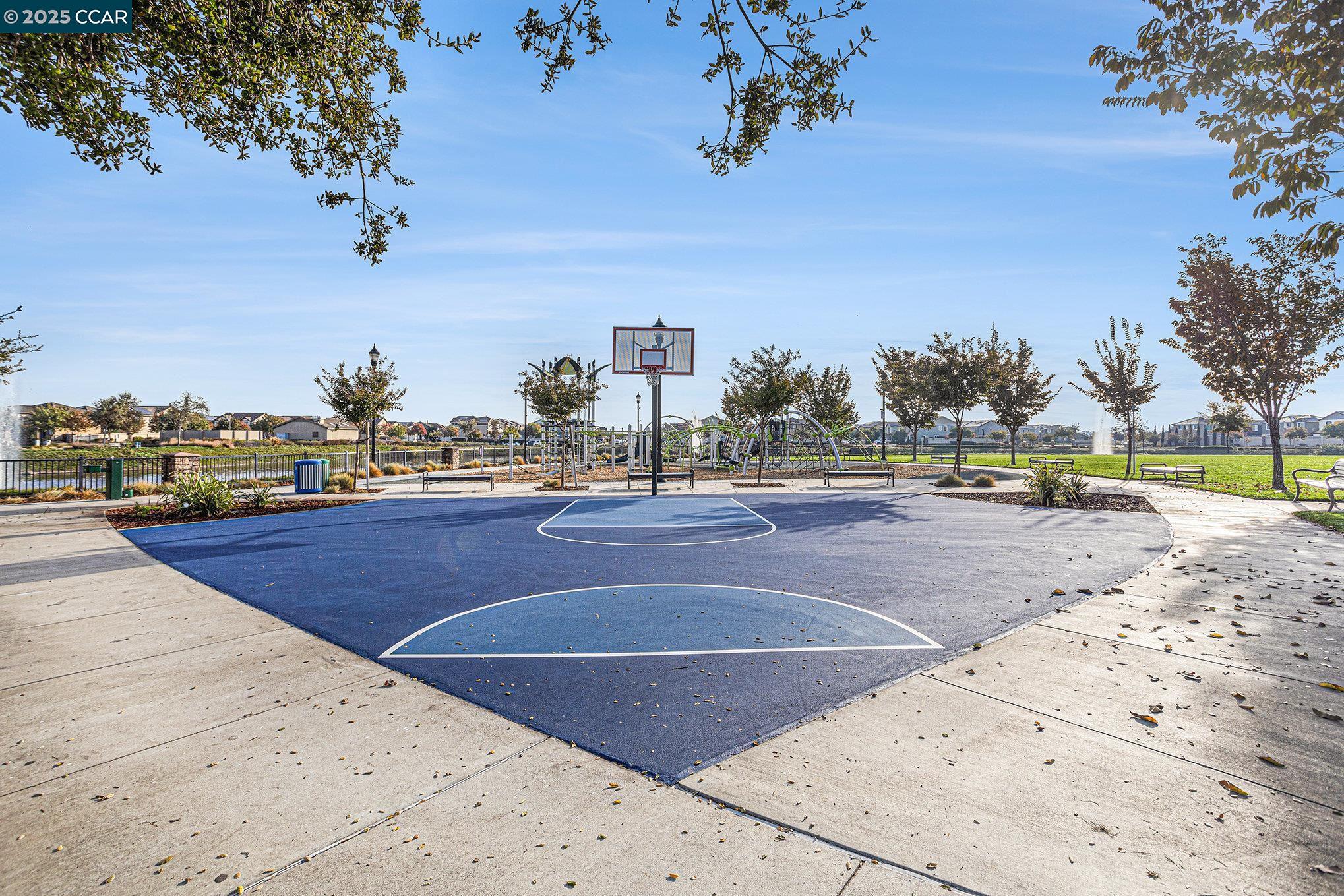 Detail Gallery Image 40 of 45 For 208 Littleton St, Oakley,  CA 94561 - 5 Beds | 4 Baths