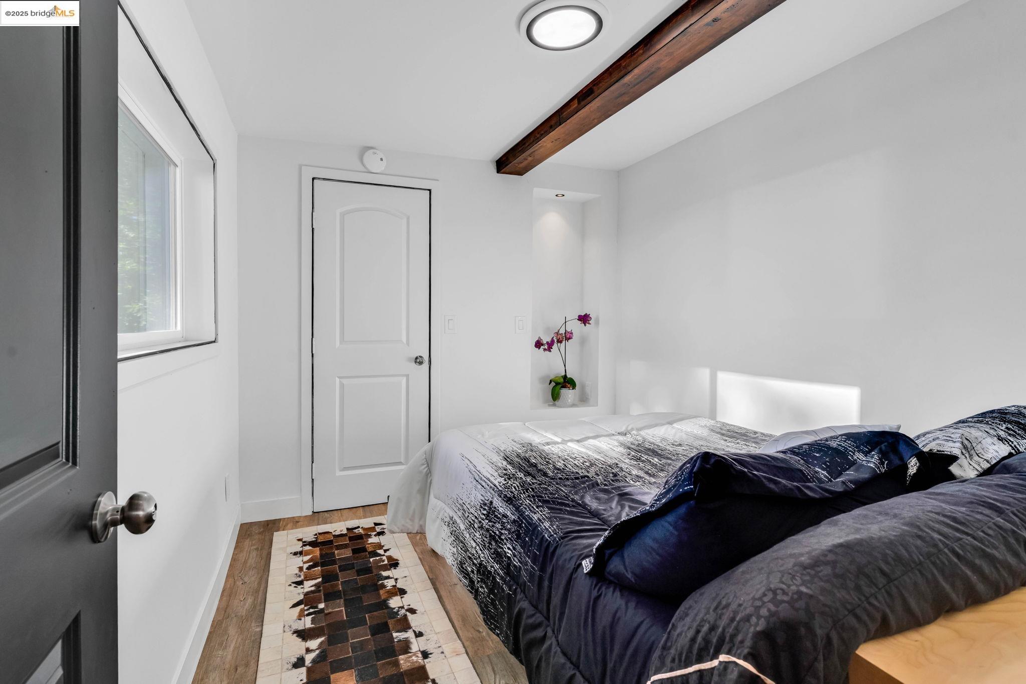 Detail Gallery Image 41 of 58 For 6141 Merriewood Dr, Oakland,  CA 94611 - 5 Beds | 4 Baths