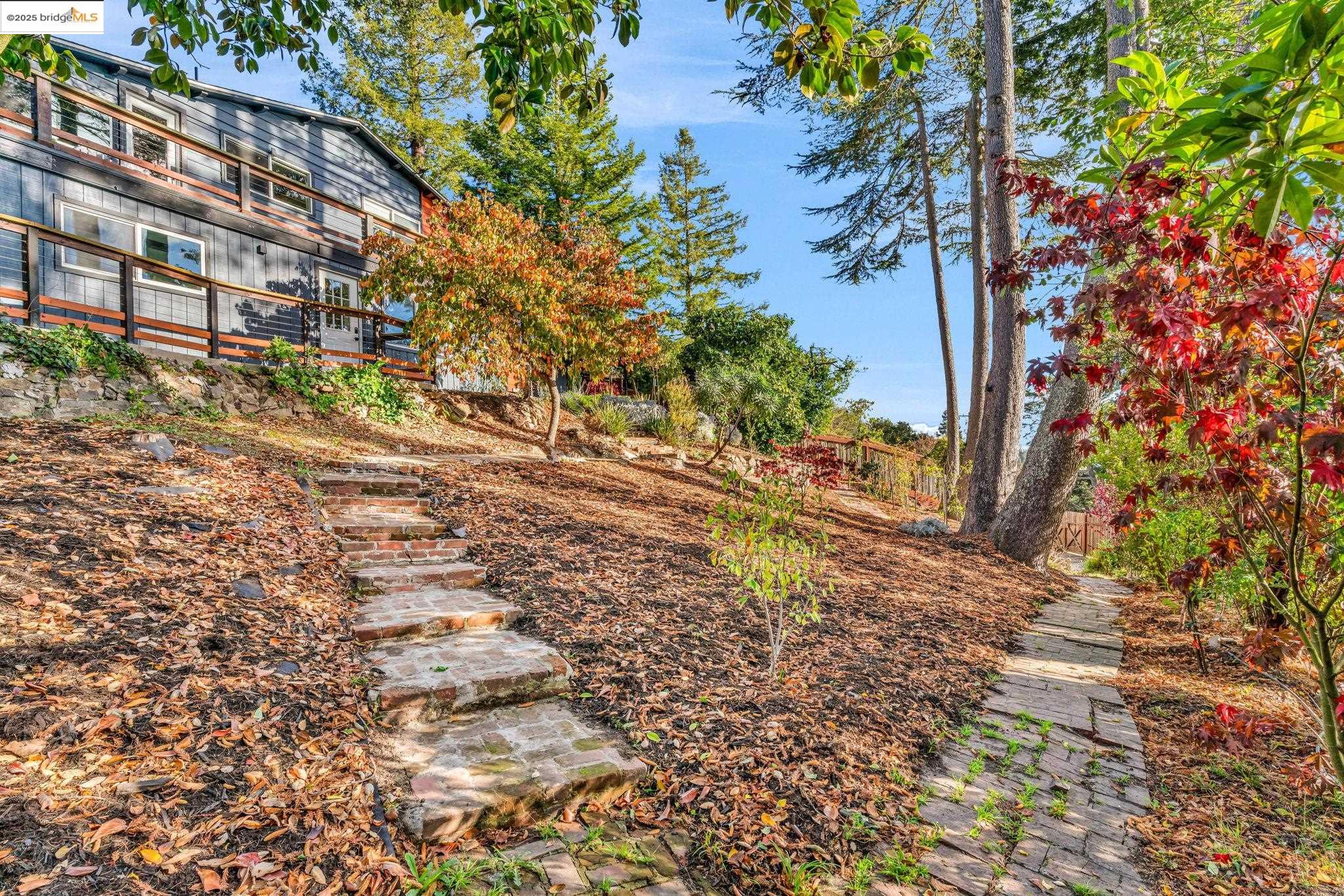 Detail Gallery Image 51 of 58 For 6141 Merriewood Dr, Oakland,  CA 94611 - 5 Beds | 4 Baths