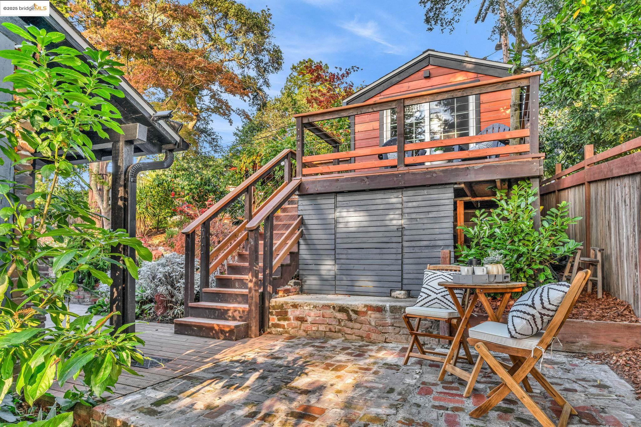 Detail Gallery Image 52 of 58 For 6141 Merriewood Dr, Oakland,  CA 94611 - 5 Beds | 4 Baths