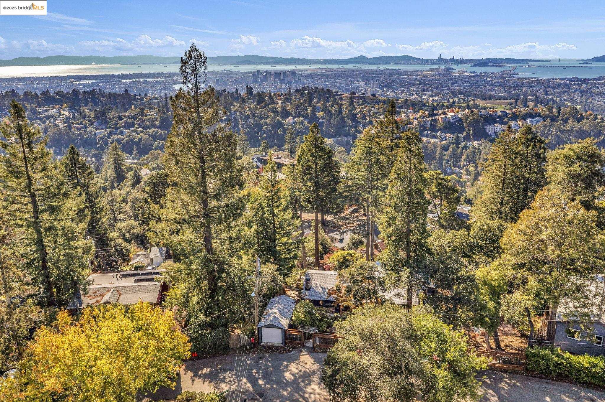 Detail Gallery Image 53 of 58 For 6141 Merriewood Dr, Oakland,  CA 94611 - 5 Beds | 4 Baths