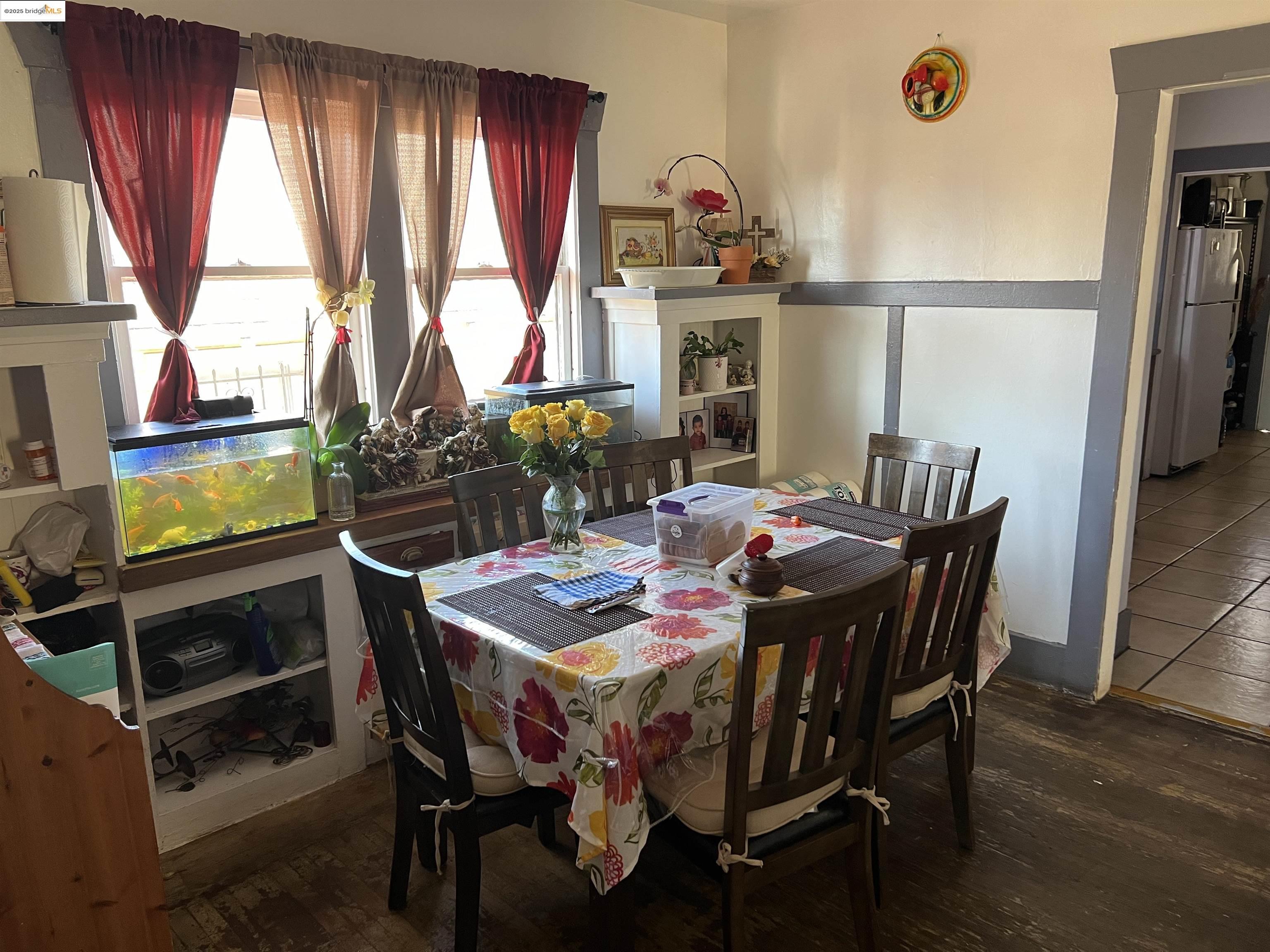 Detail Gallery Image 5 of 19 For 1993 38th Ave, Oakland,  CA 94601 - – Beds | – Baths