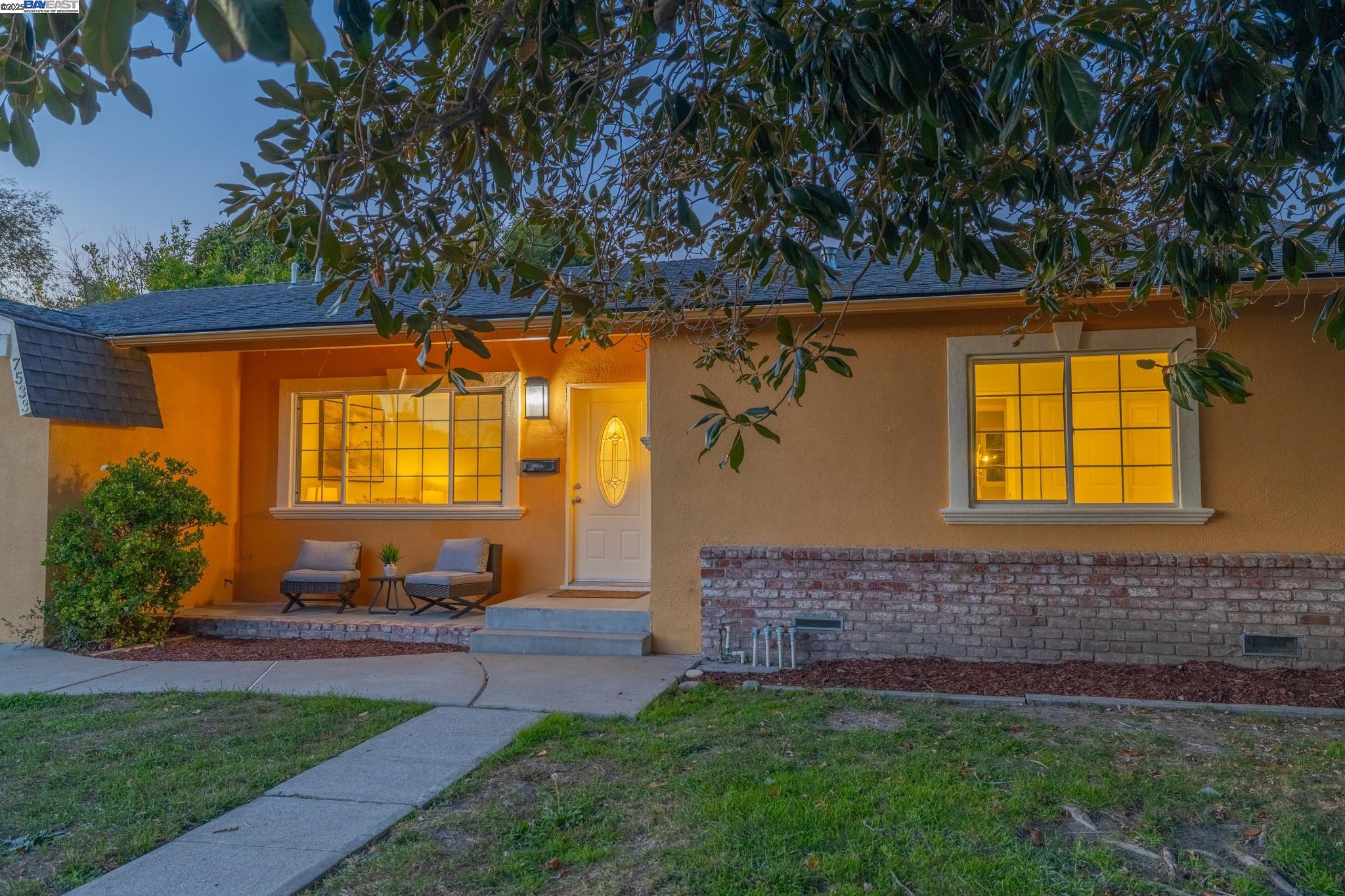 Front Image Thumbnail for BE41117326