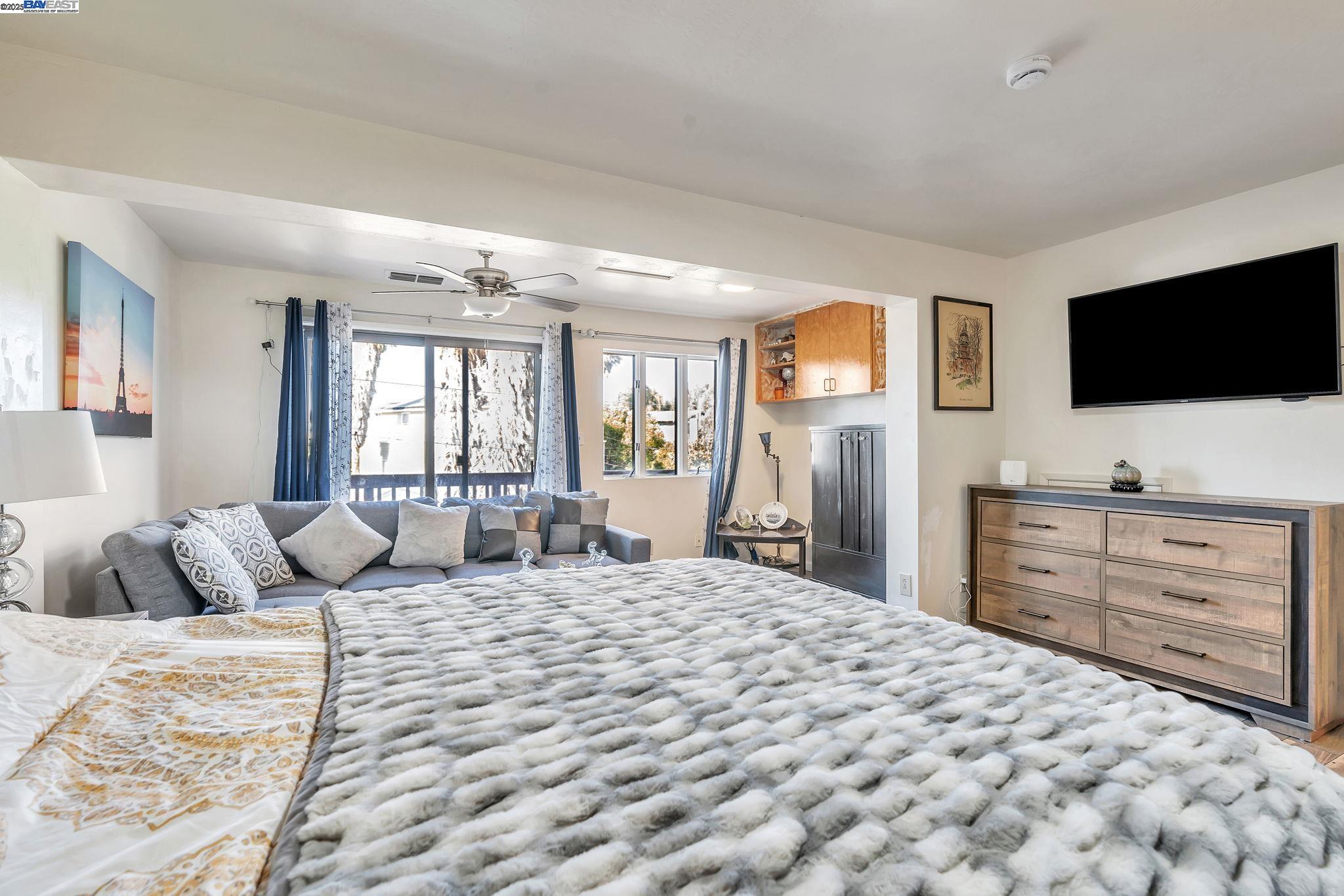 Detail Gallery Image 16 of 56 For 71 Taylor Pl, Bethel Island,  CA 94511 - 4 Beds | 2/1 Baths