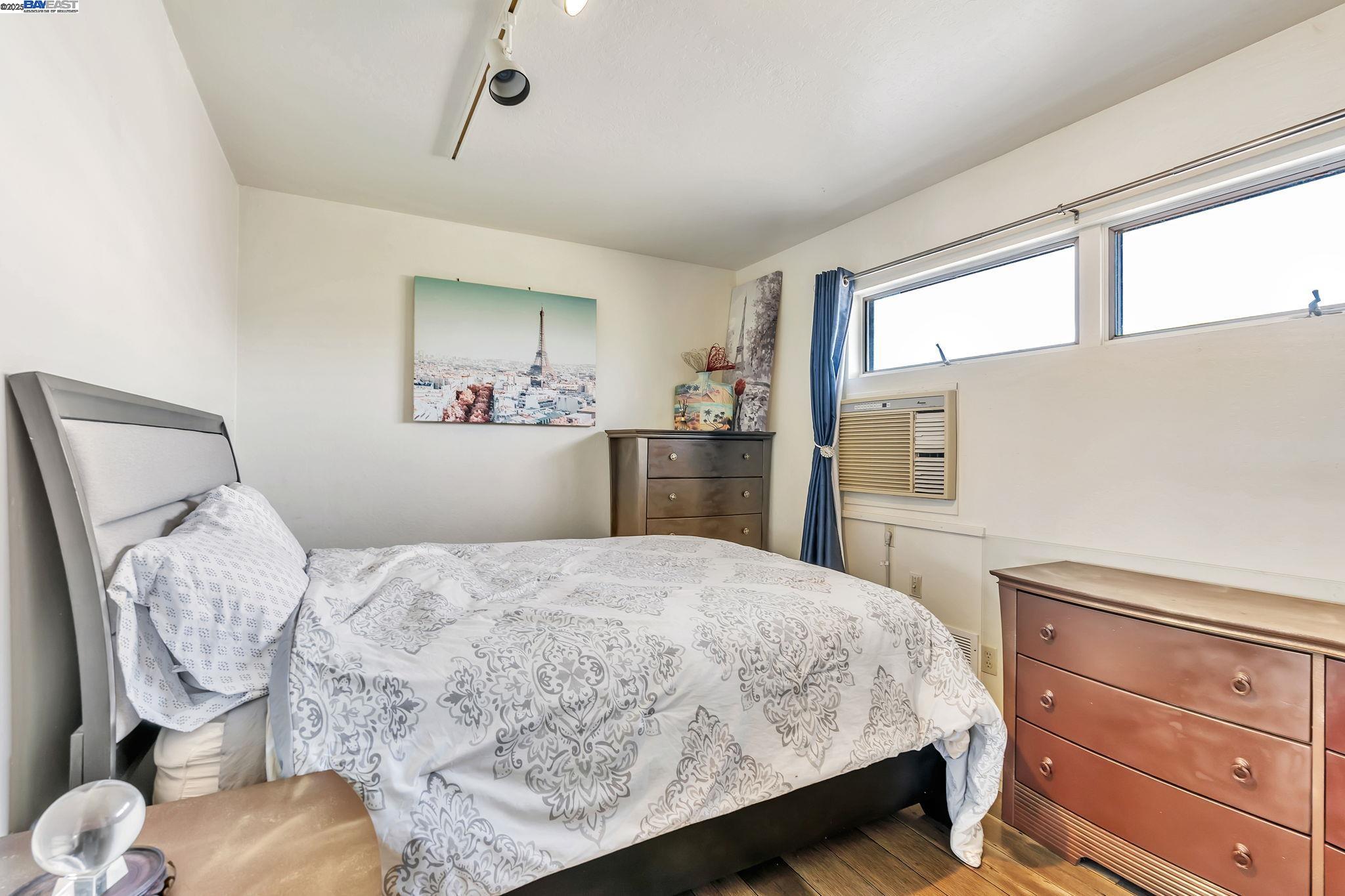 Detail Gallery Image 17 of 56 For 71 Taylor Pl, Bethel Island,  CA 94511 - 4 Beds | 2/1 Baths