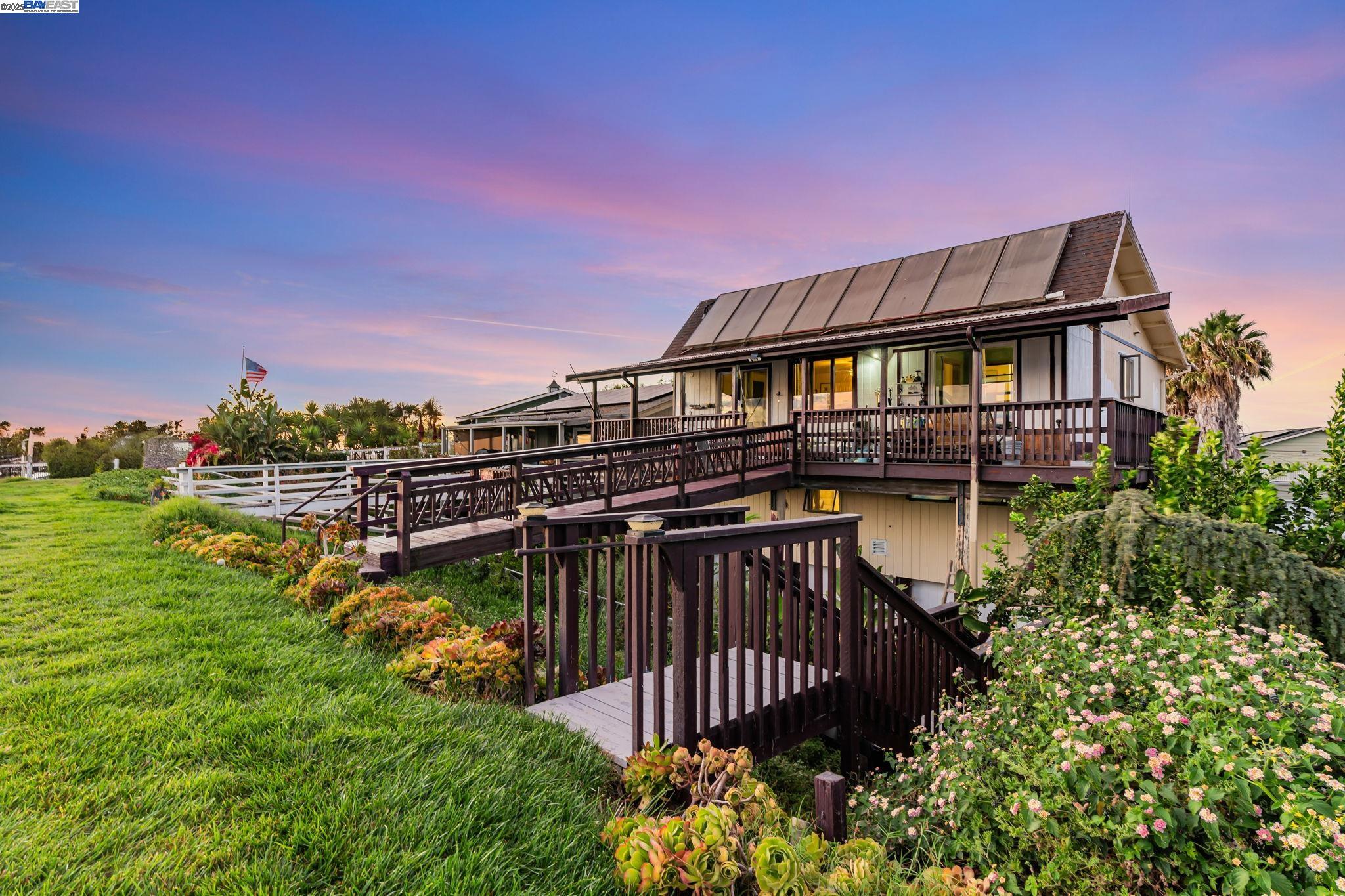 Detail Gallery Image 48 of 56 For 71 Taylor Pl, Bethel Island,  CA 94511 - 4 Beds | 2/1 Baths