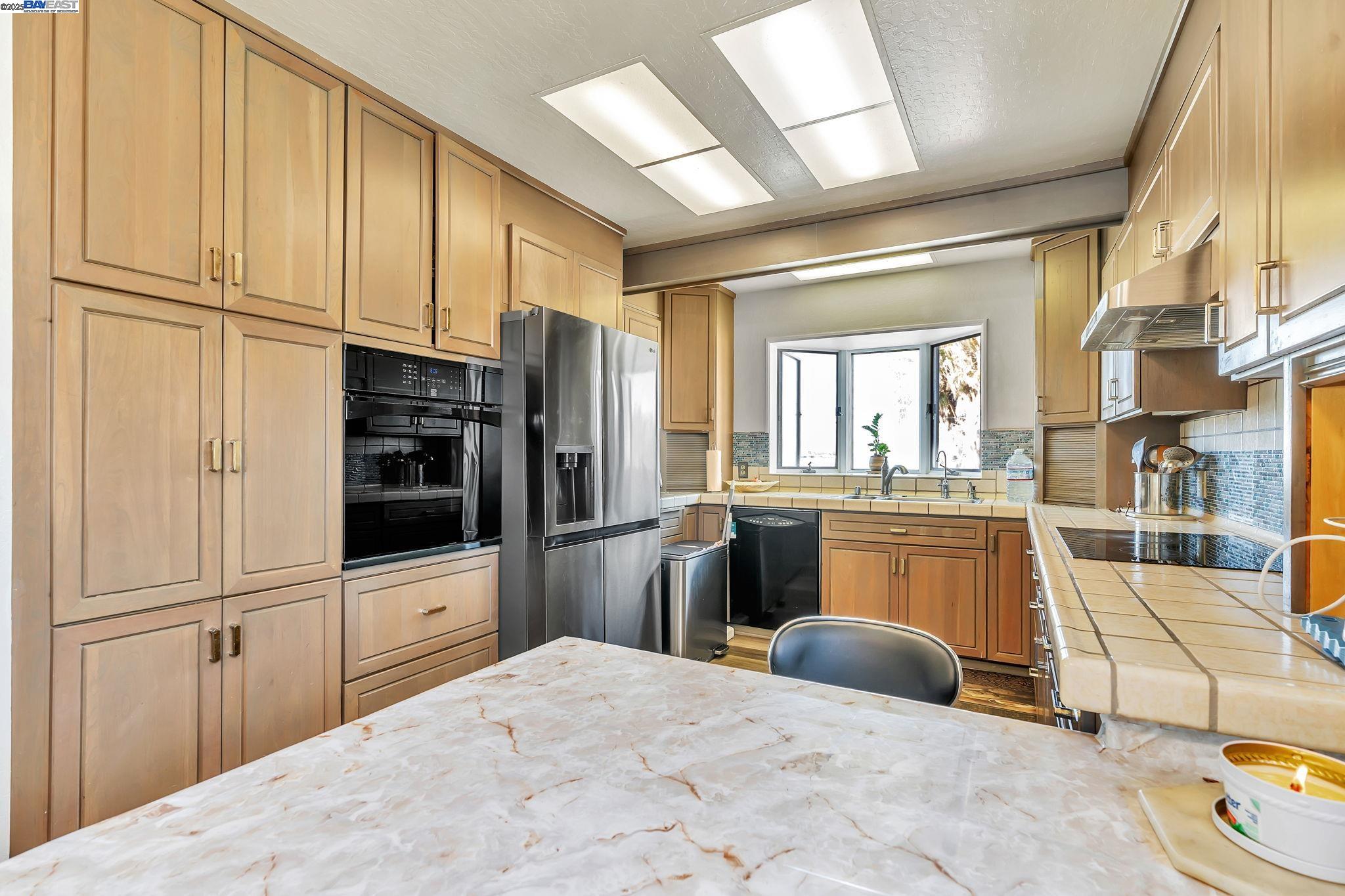 Detail Gallery Image 9 of 56 For 71 Taylor Pl, Bethel Island,  CA 94511 - 4 Beds | 2/1 Baths