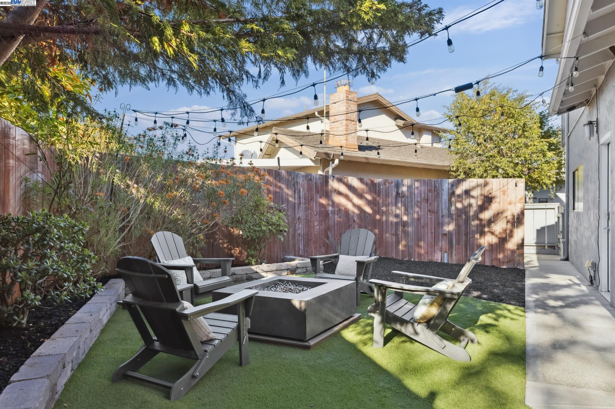 Detail Gallery Image 42 of 58 For 927 Fountain St, Alameda,  CA 94501 - 4 Beds | 3 Baths