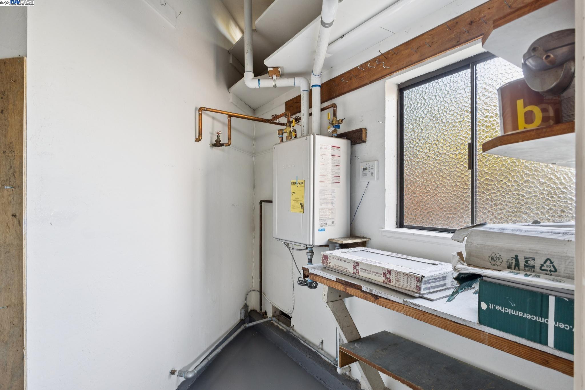 Detail Gallery Image 56 of 58 For 927 Fountain St, Alameda,  CA 94501 - 4 Beds | 3 Baths