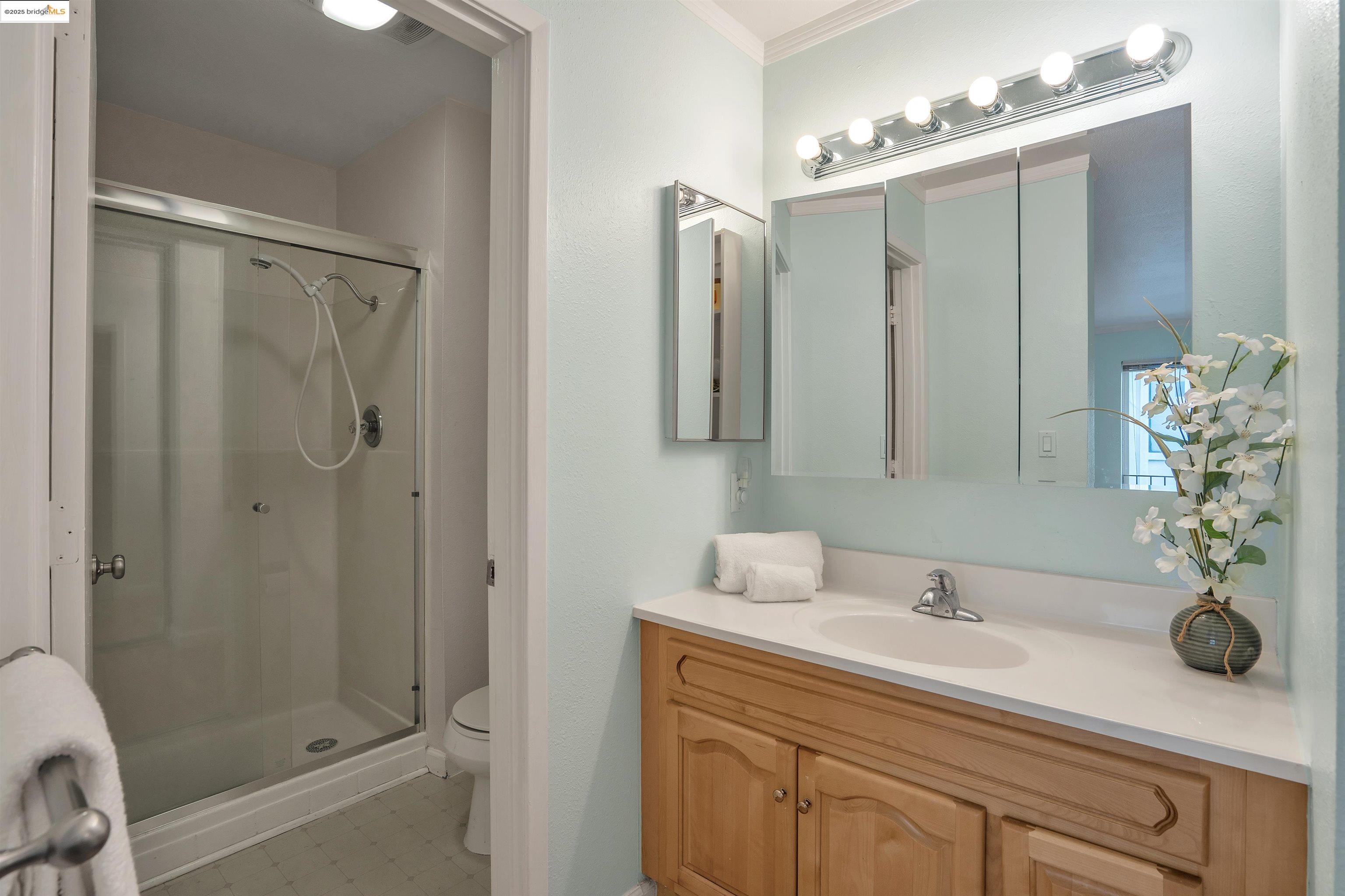 Detail Gallery Image 15 of 25 For 15 Mateo Ave #7,  Millbrae,  CA 94030 - 2 Beds | 2 Baths