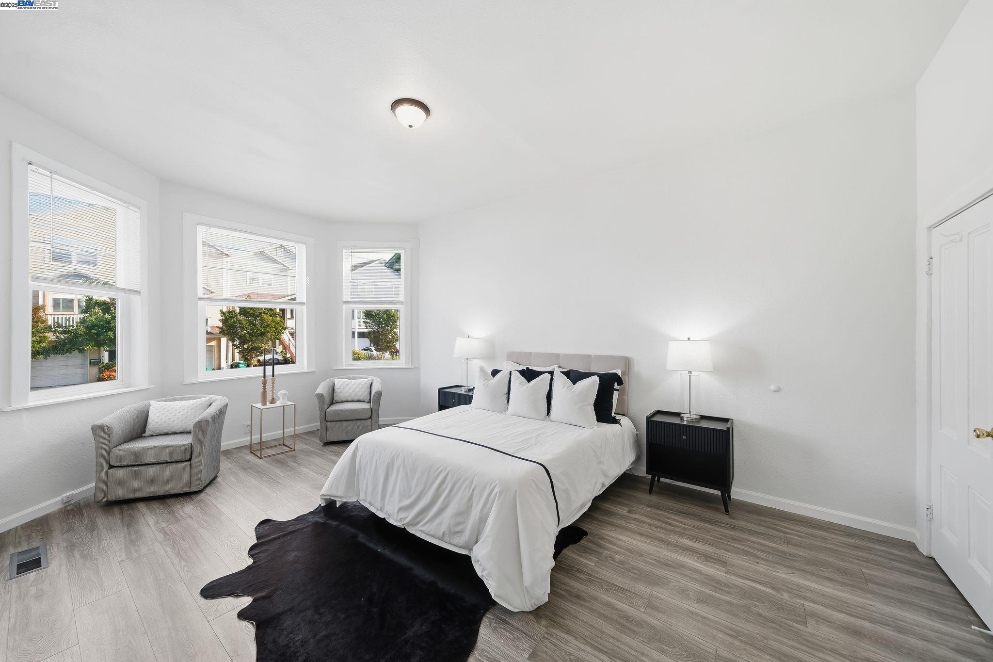 Detail Gallery Image 17 of 32 For 3237 Linden St, Oakland,  CA 94608 - 2 Beds | 1 Baths